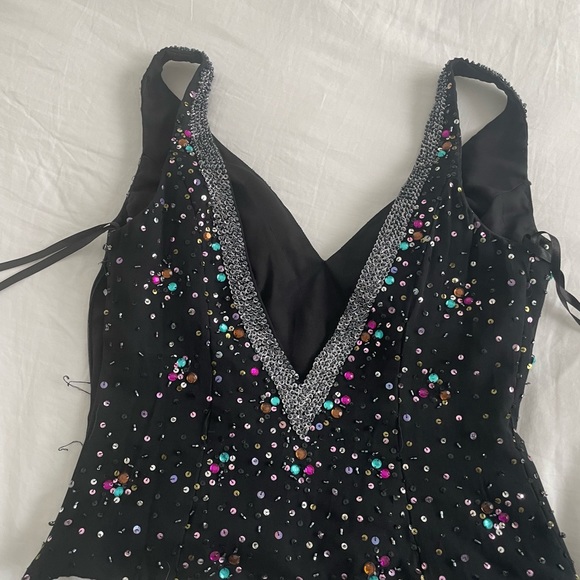 Basix II Top - Picture 2 of 3